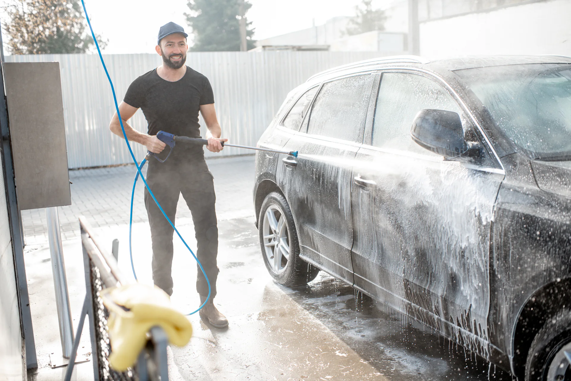Hoe vaak moet je je auto wassen? Het antwoord per seizoen