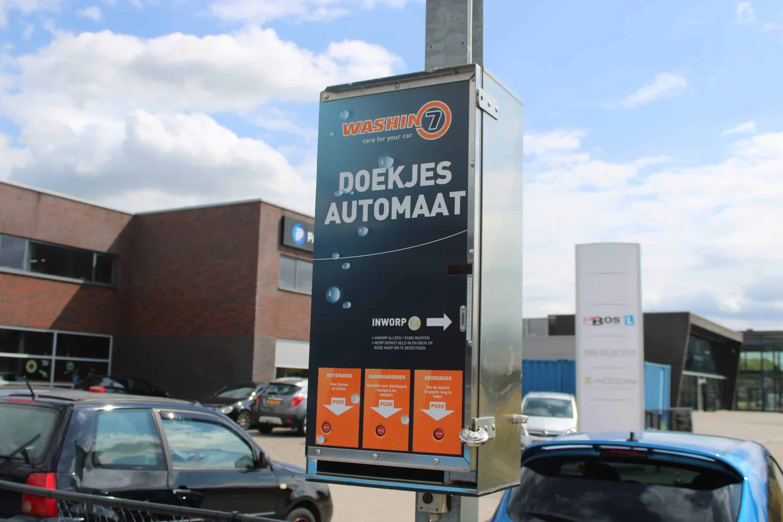 Doekjesautomaat bij Washin7 Cuijk