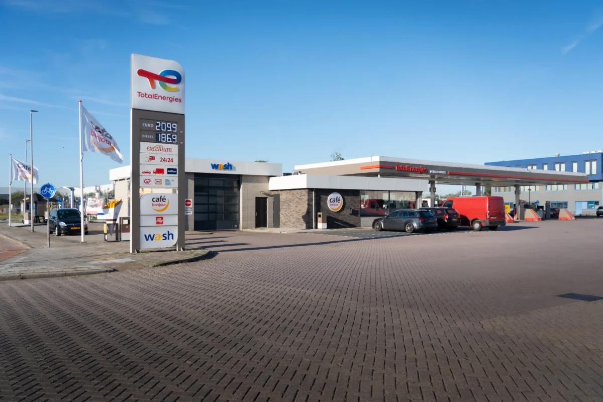 TotalEnergies Boekelermeer, wasstraat en wasbox in Alkmaar