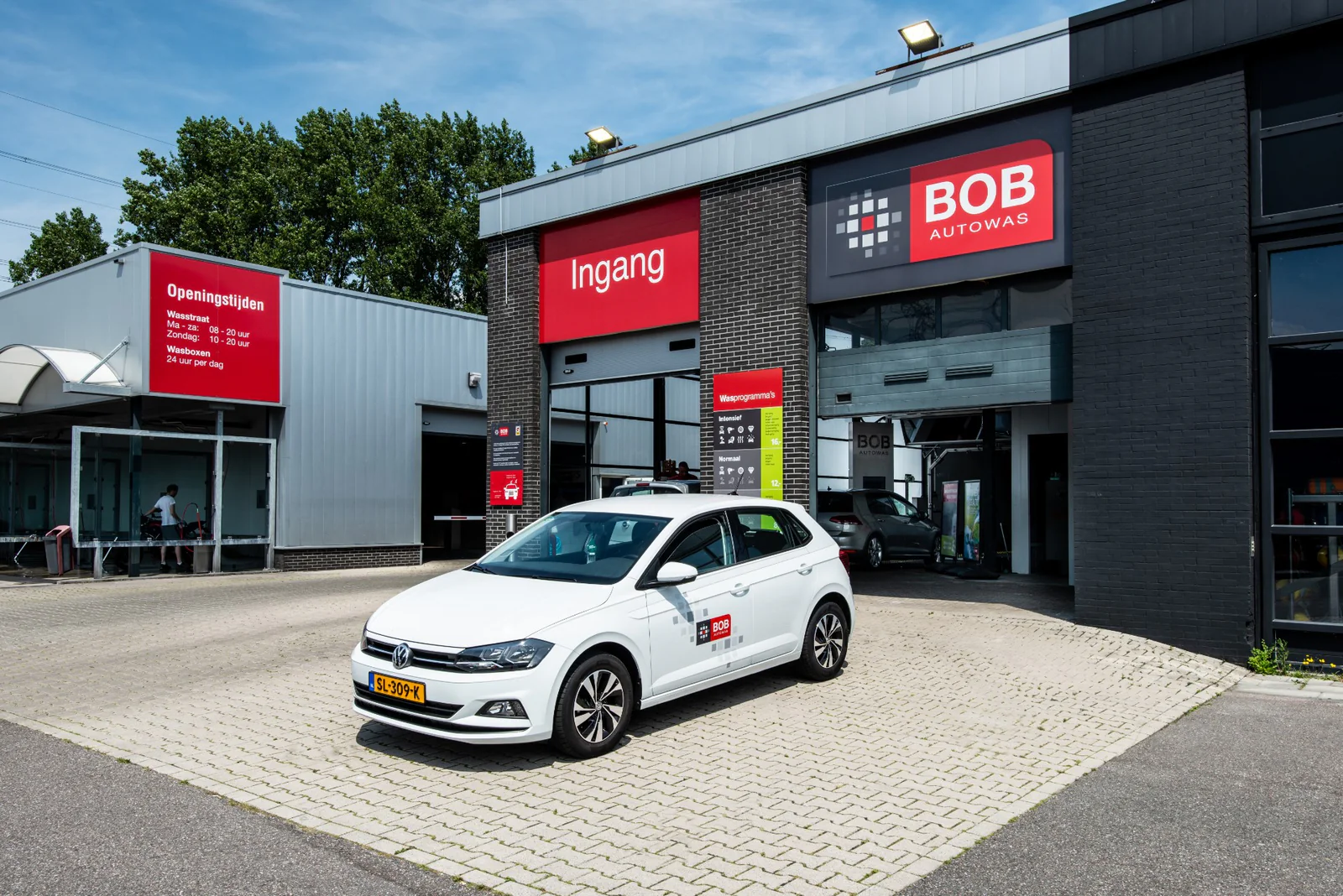 Bob Autowas Zaandam, wasstraat en wasbox in Zaandam