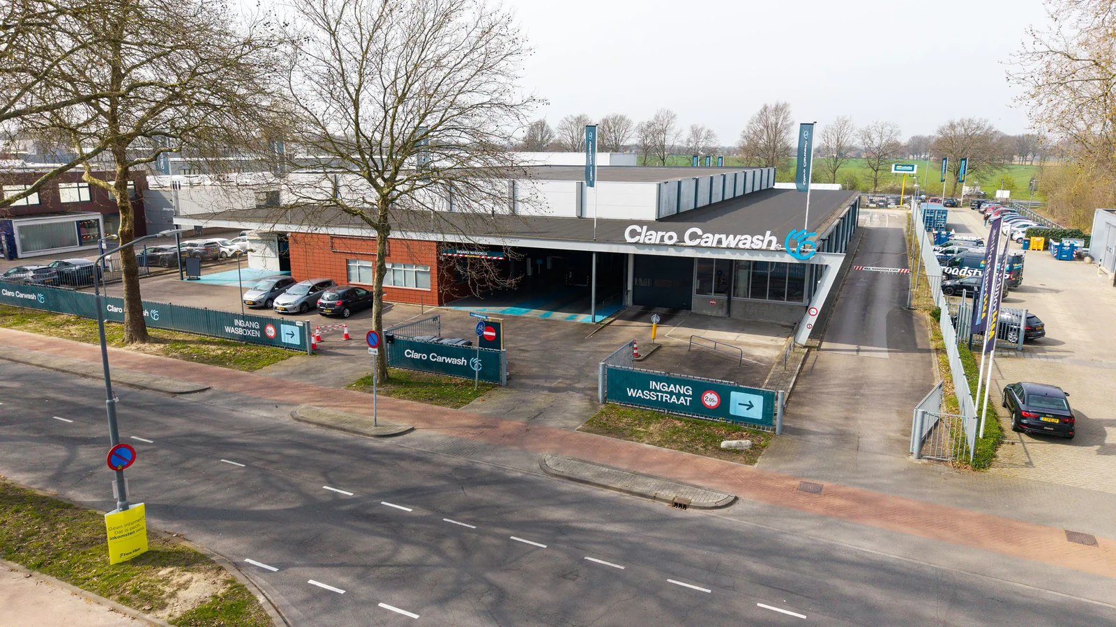 Claro Carwash Sittard, wasstraat en wasbox in Sittard