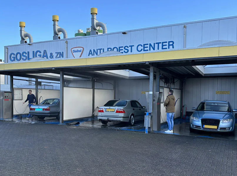 Autowasserette Gosliga, wasstraat en wasbox in Leeuwarden