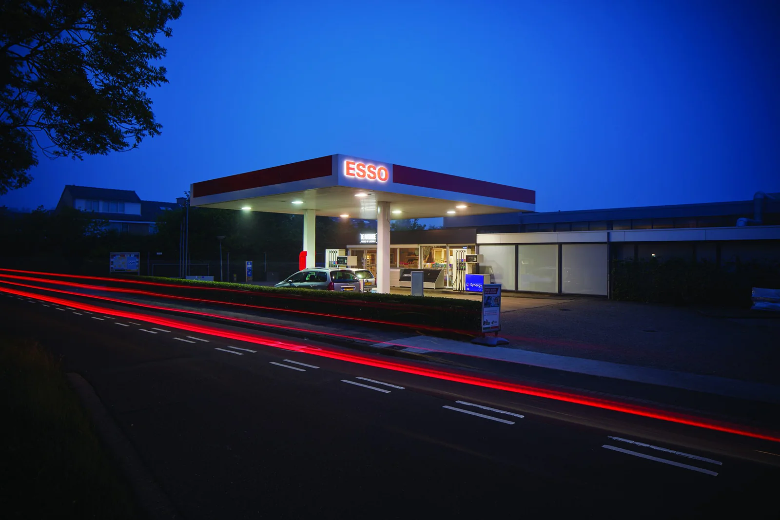 ESSO De Rotonde spuitboxen, wasbox in 's-Gravenzande