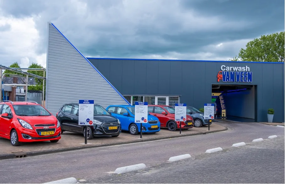 Carwash van Veen Assen, wasstraat en wasbox in Assen