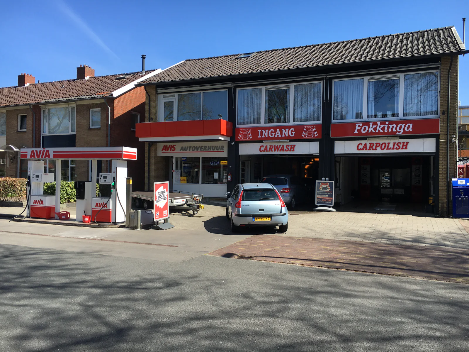 Autowasstraat Fokkinga (AVIA Leeuwarden), wasstraat in Leeuwarden