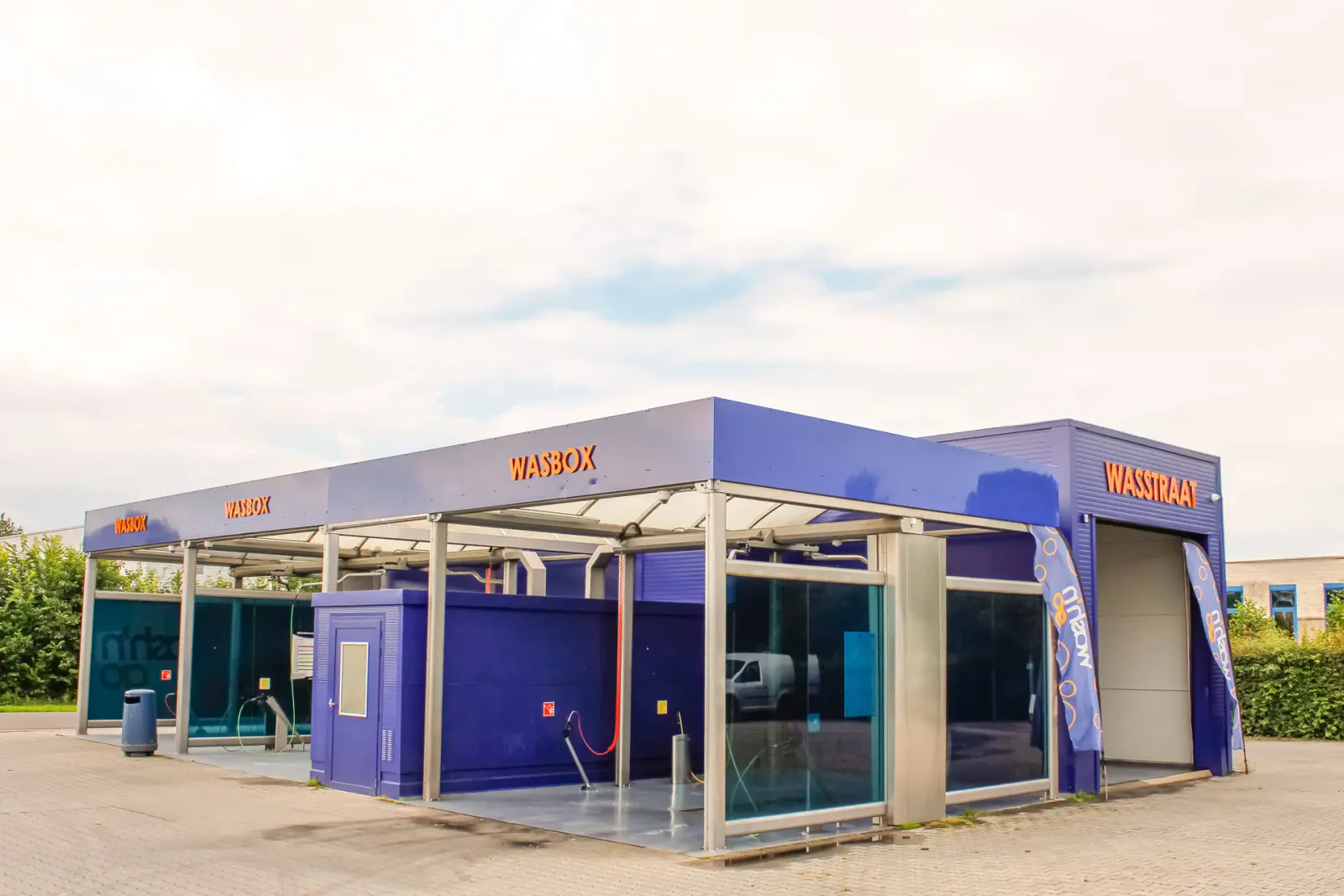 Wash'n Go Burgum, wasstraat en wasbox in Burgum