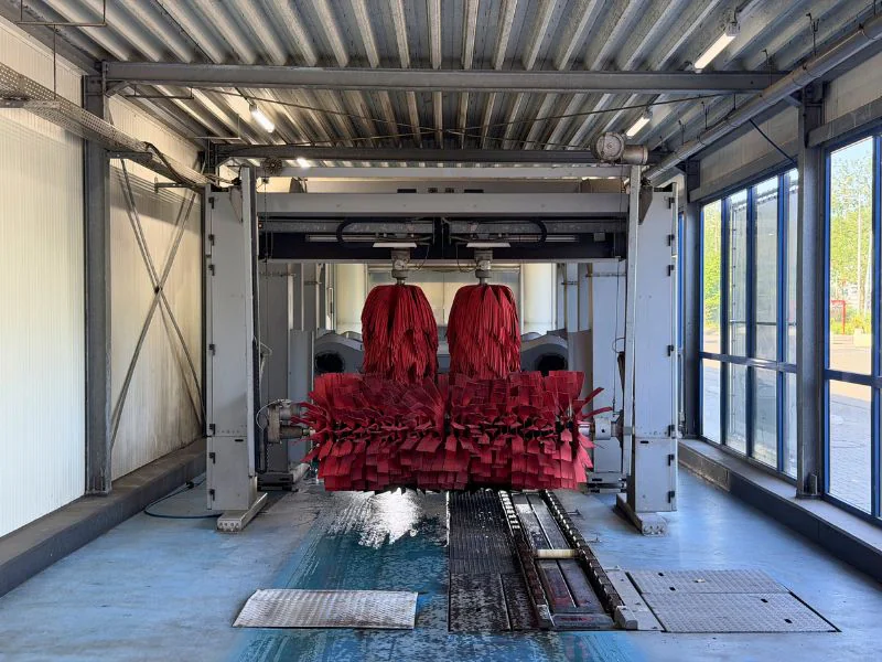 Wash-In Nieuwerkerk, wasstraat en wasbox in Nieuwerkerk aan den IJssel – foto 4 van 10