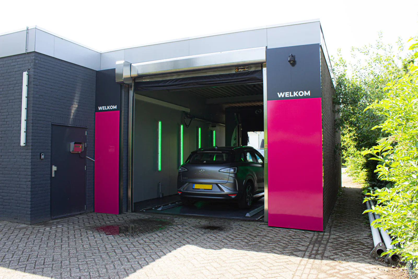 Basic Wash Zevenbergen, wasstraat in Zevenbergen