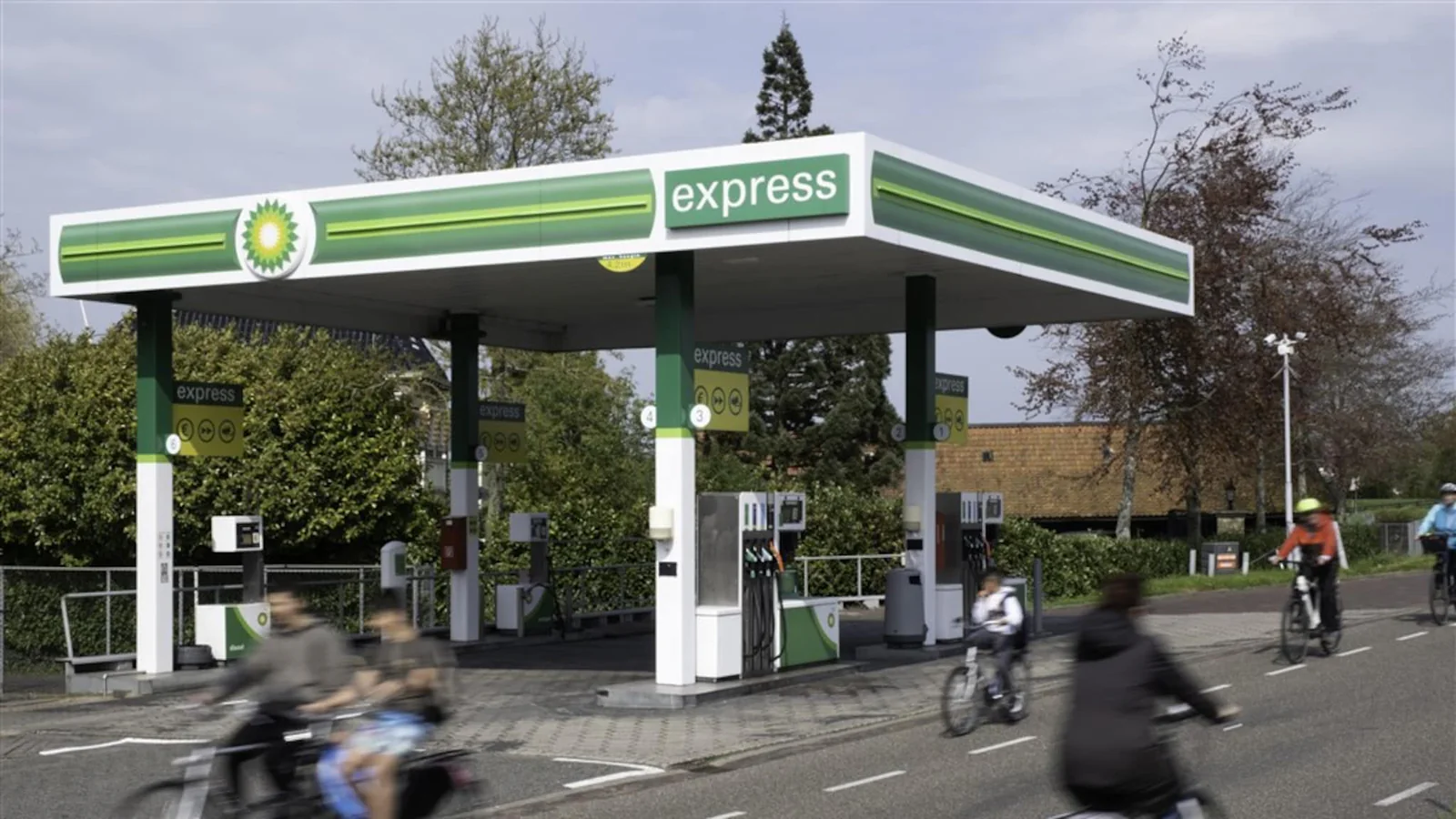 BP Express Lemmer aan de Zeedijk – BP Lemmer, Lemmer