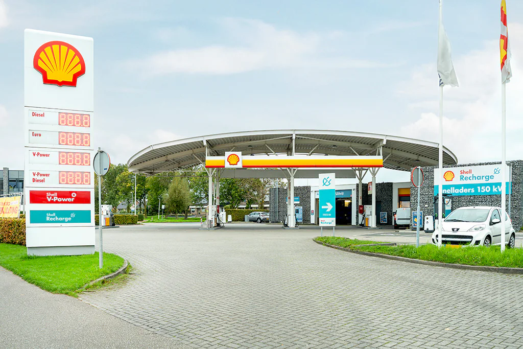 Shell Kampen, wasstraat en wasbox in Kampen